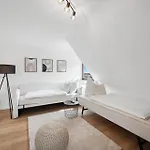 Malu - Lage, Kostenloser Parkplatz, Klima, Netflix, 24h Checkin Apartamento Ludwigsburg