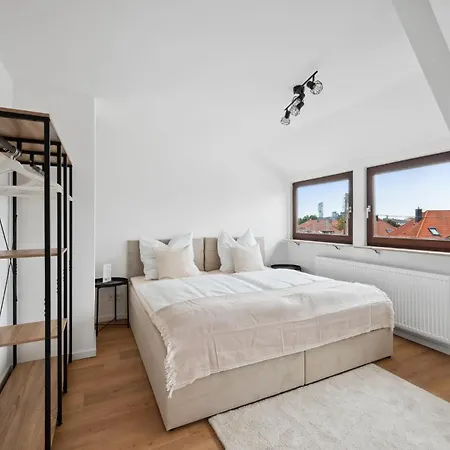 Apartment Malu - Lage, Kostenloser Parkplatz, Klima, Netflix, 24h Checkin